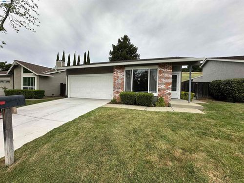 4565 Wildcat Ln, Concord, CA, 94521 | Card Image