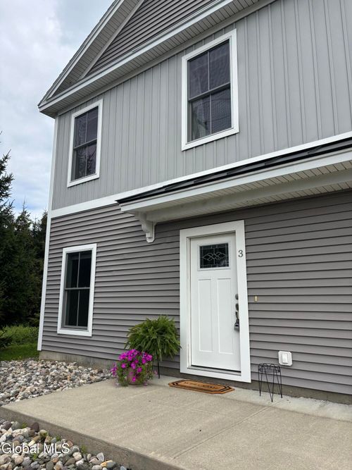 apt-3-166 Jefferson St, Saratoga Springs, NY, 12866-5198 | Card Image