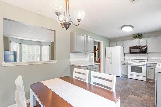 7108 Hummingbird Ln, House other with 5 bedrooms, 2 bathrooms and null parking in Winston GA | Image 15