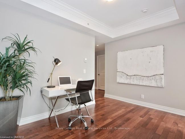 403 - 205 Lakeshore Rd W, Condo with 2 bedrooms, 2 bathrooms and null parking in Oakville ON | Image 4