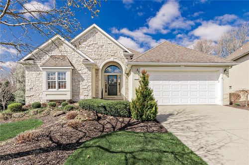 2002 Fox Trace Trl, Cuyahoga Falls, OH, 44223-3738 | Card Image