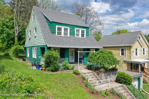 24 Park St, Kingston, NY, 12401-5126 | Card Image