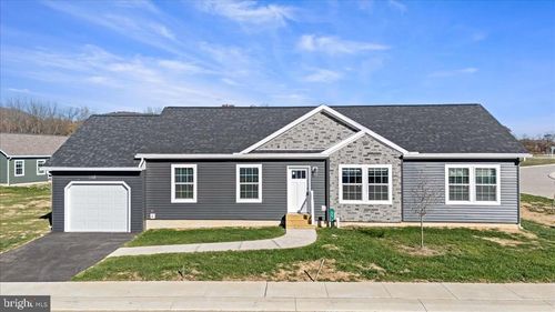 1410 Heytesbury Rd, Walnutport, PA, 18088 | Card Image