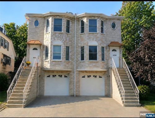 430 Aurora Ave, Cliffside Park, NJ, 07010-2132 | Card Image