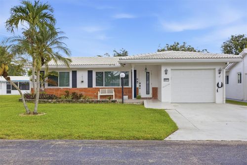 9011 Nw 15th Pl, Plantation, FL, 33322-4420 | Card Image