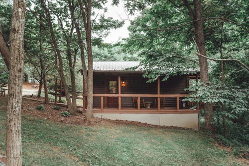 16360 Kreashbaum Rd, Rockbridge, OH, 43149-9684 | Card Image
