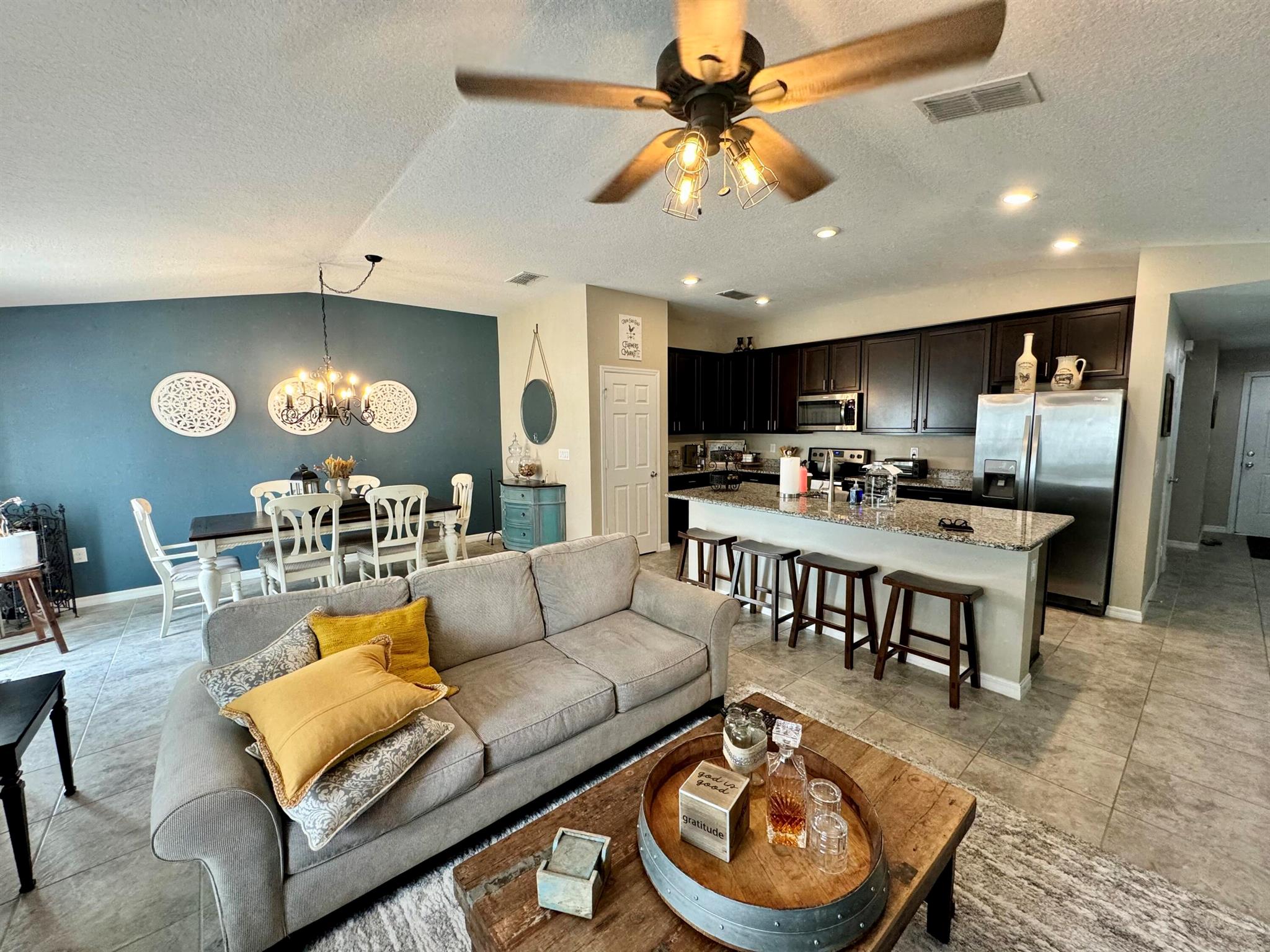 Pine Trail Cir, Port Saint Lucie, FL 34983