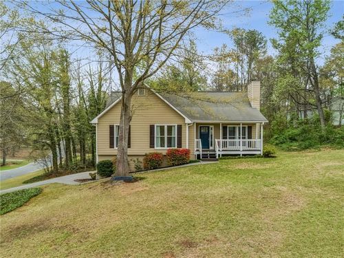 18 W Ridge Dr Se, Cartersville, GA, 30121-8105 | Card Image