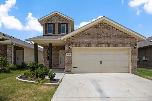 1024 Runnels Ln, Aubrey, TX, 76227-4723 | Card Image