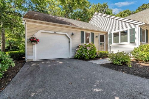 115-115 Leisure Green Dr, Mashpee, MA, 02649-2828 | Card Image