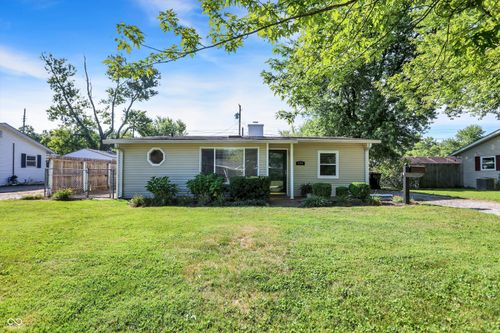 131 Bel Aire Dr, Whiteland, IN, 46184-1321 | Card Image