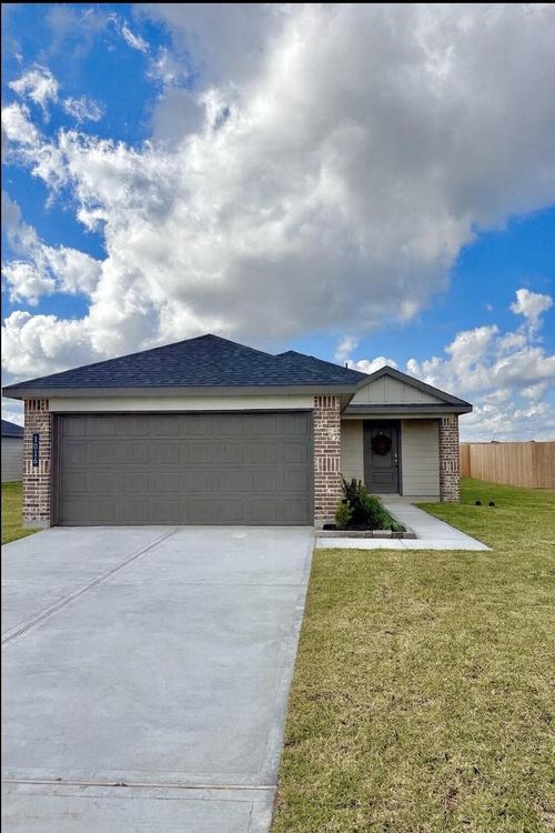1707 Zander Ct, Alvin, TX, 77511-1720 | Card Image