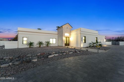 7860 E Davenport Dr, Scottsdale, AZ, 85260-4022 | Card Image