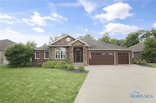 15631 Reimund Ct, Findlay, OH, 45840-8902 | Card Image