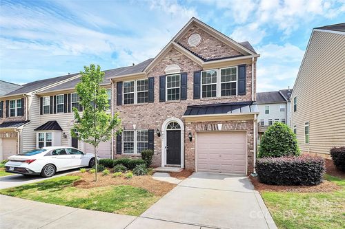 3251 Park South Station Blvd, Charlotte, NC, 28210-4458 | Card Image