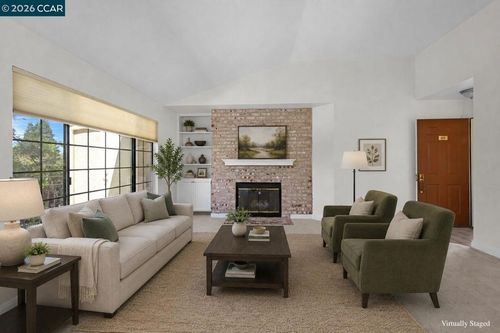 unit-201-5012 Lakeview Dr, San Ramon, CA, 94582-4331 | Card Image