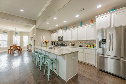 4008 Sw Hollyhock St, Bentonville, AR, 72713-2010 | Card Image