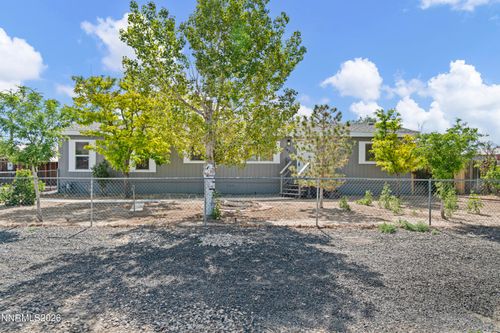 2820 Ramsey St, Silver Springs, NV, 89429-7920 | Card Image