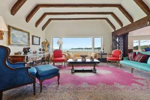 69 Cornwells Beach Rd, Sands Point, NY, 11050-1305 | Card Image