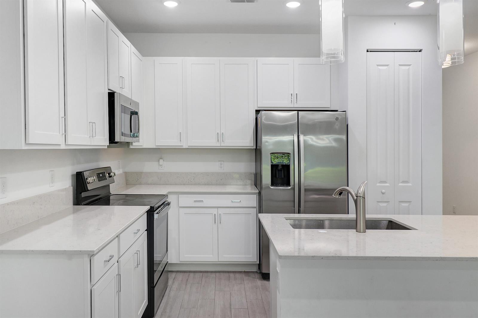 Residential Lease in Delray Beach 3