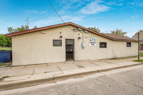 109 N 6th St, Cameron, WI, 54822-8716 | Card Image