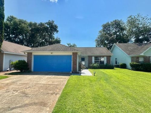 129 Wright Cir, Niceville, FL, 32578-4231 | Card Image
