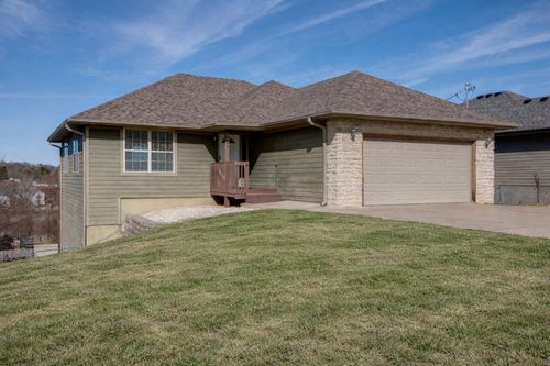 1405 E Fairwind, Ozark, MO, 65721-6379 | Card Image