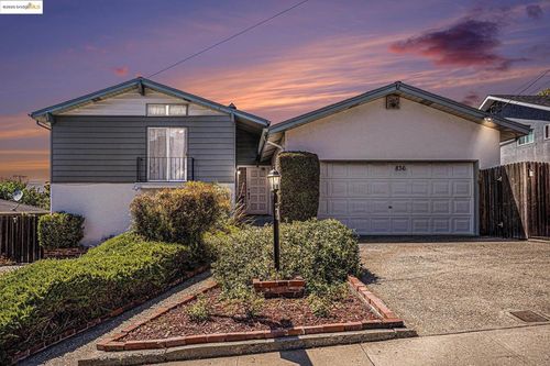 836 Hawthorne Dr, Rodeo, CA, 94572-1708 | Card Image