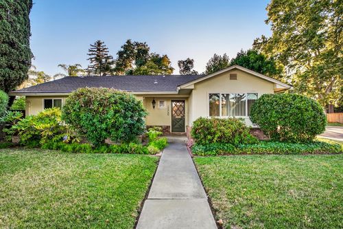 1004 Elm St, Woodland, CA, 95695-4739 | Card Image