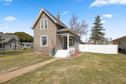 506 N 7th St, Lake City, MN, 55041-1301 | Card Image