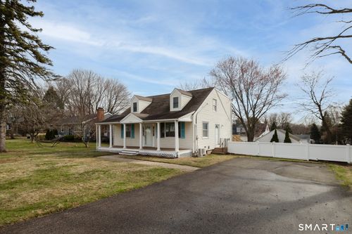 350 Castle Dr, Stratford, CT, 06614-2507 | Card Image