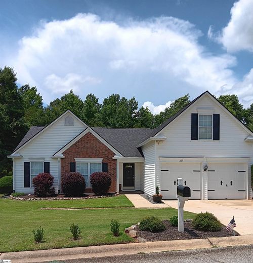 205 Karsten Creek Dr, Simpsonville, SC, 29681-6313 | Card Image