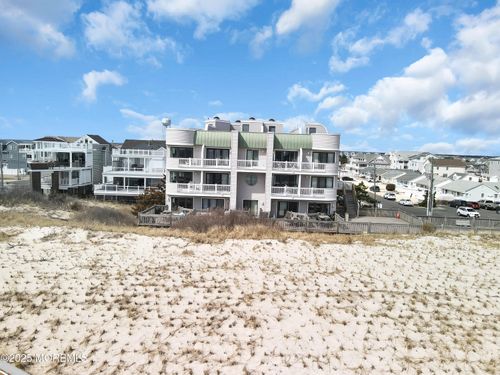 304-2200 S Ocean Ave, Seaside Park, NJ, 08752-2159 | Card Image