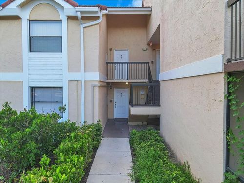 101a6-5681 Riverside Dr, Coral Springs, FL, 33067-2912 | Card Image