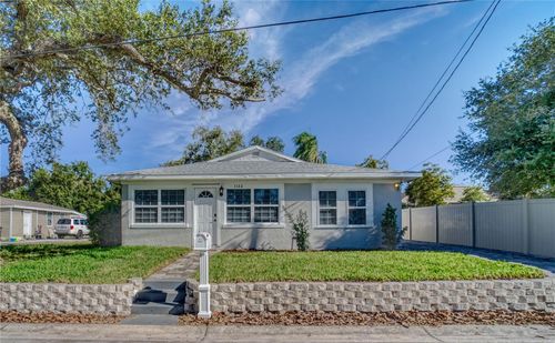 1122 Brownell St, Clearwater, FL, 33756-5702 | Card Image