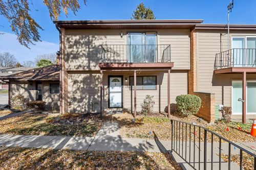 75-75 Mineola Rd, Fox Lake, IL, 60020-1553 | Card Image