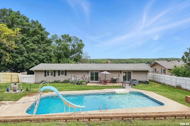 21704 283 Rd Ave, House other with 4 bedrooms, 3 bathrooms and null parking in Le Claire IA | Image 49