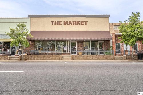 114 S Washington St, Bastrop, LA, 71220-4548 | Card Image
