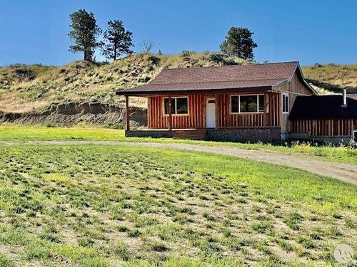 84 Snowflake Rd, Roundup, MT, 59072-6467 | Card Image