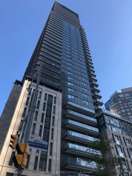 1704-955 Bay St, Toronto, ON, M5S0C6 | Card Image