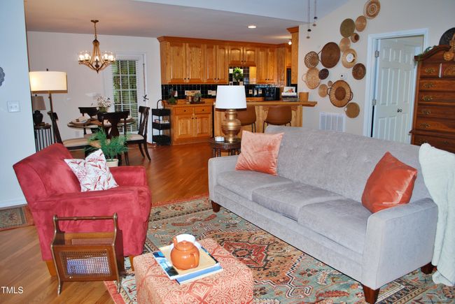 20 Living Room | Image 20