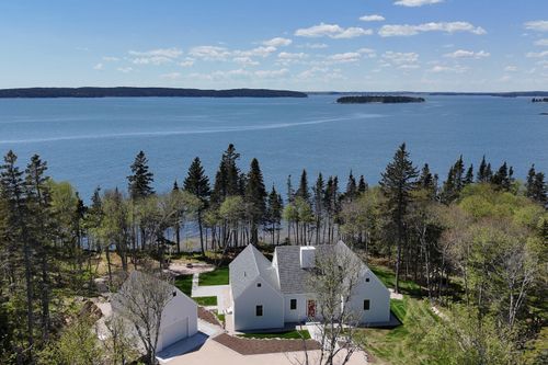 101 Cow Point, Roque Bluffs, ME, 04654 | Card Image