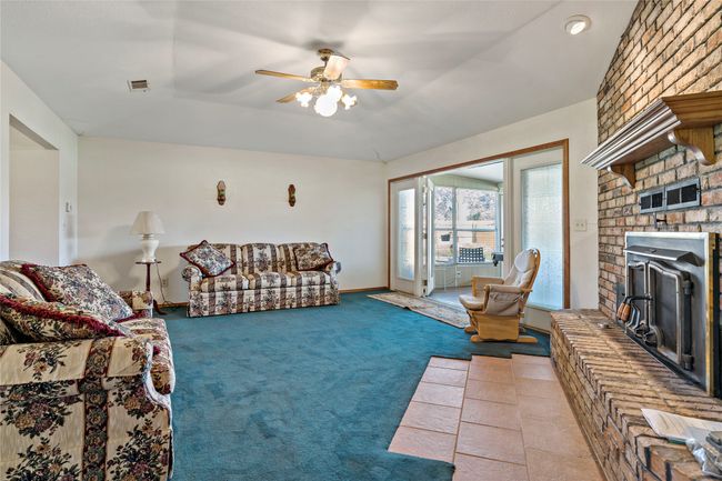4395 Farm Road 2820, House other with 3 bedrooms, 2 bathrooms and null parking in Sumner TX | Image 27