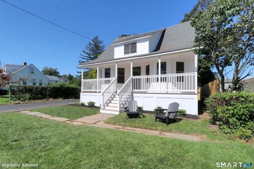 148 Ridgeley Ave, Fairfield, CT, 06825-4462 | Card Image