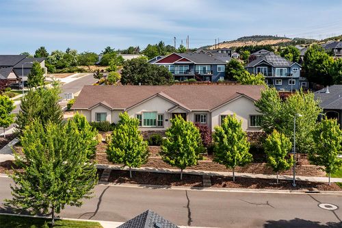 4231 Evening Ridge Ter, Medford, OR, 97504-9138 | Card Image