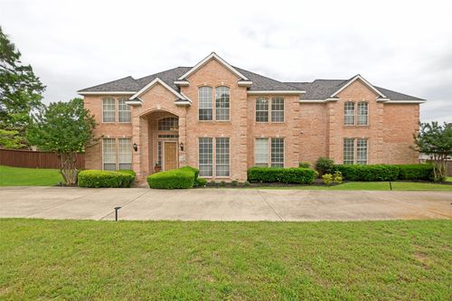 1119 Shallow Bend Dr, DeSoto, TX, 75115-7438 | Card Image