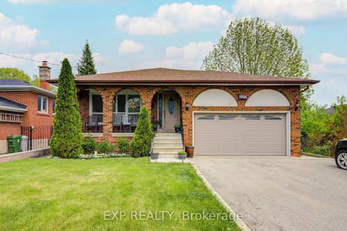 593a Scarlett Road N, Etobicoke, ON, M9P2S6 | Card Image