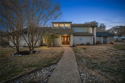 10400 La Costa Dr, Austin, TX, 78747-1215 | Card Image