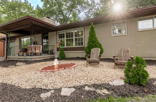 2412 Stover Dr, New Albany, IN, 47150-4432 | Card Image