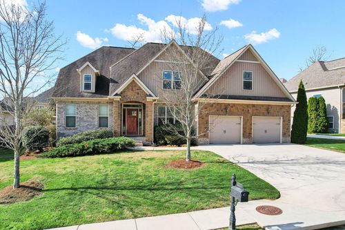 4517 Wellesley Dr, Ooltewah, TN, 37363-8221 | Card Image